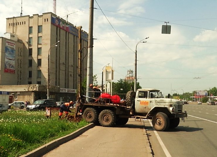 В Казани начали замену световых опор