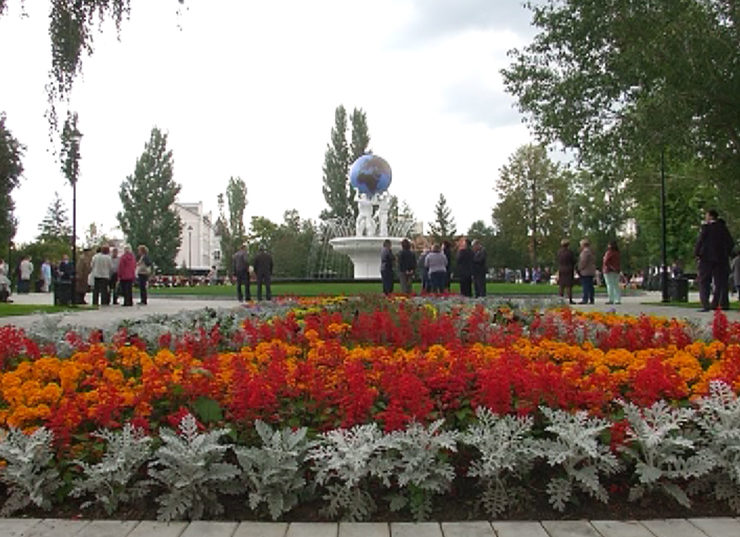 Kirov garden opened after reconstruction in Kazan