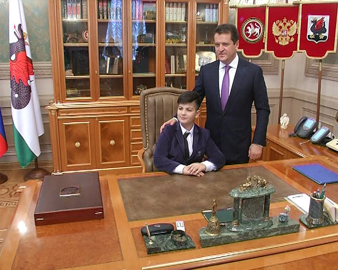 11-year-old Jeyhun Ahmedov tried himself in the role of the Mayor of Kazan