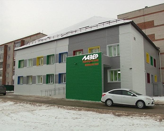 The visiting of the teenage club "Laser" in Derbyshki