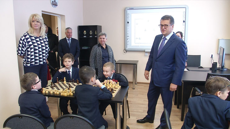 Ilsur Metshin visited the chess department of the sports school “Pervaya”, 02/14/2019