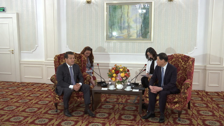 Ilsur Metshin met with Ying Yun, the Mayor of Shanghai