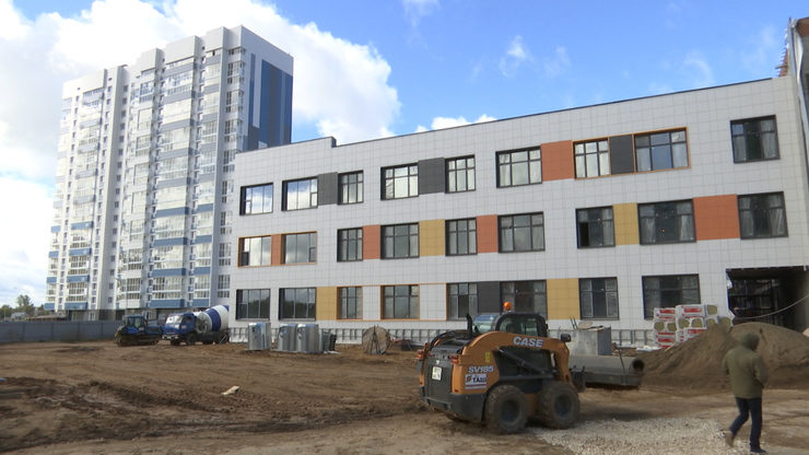 I. Metshin inspected the construction of a school for 1224students at the Salavat Kupere residential complex