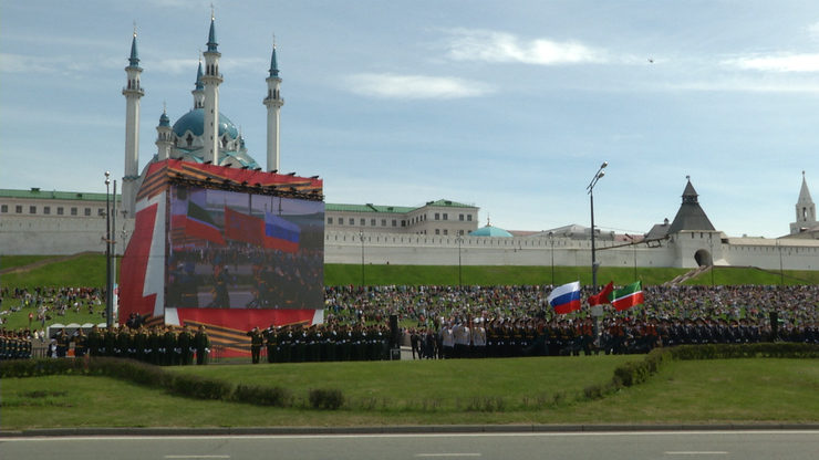 На площади Тысячелетия Казани состоялся парад в честь 76-й годовщины Великой Победы, 09.05.2021