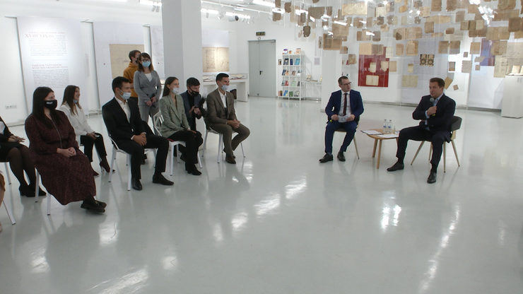 The Mayor of Kazan meets with young teachers