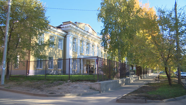 I.Metshin visits  the renovated kindergarten No.417