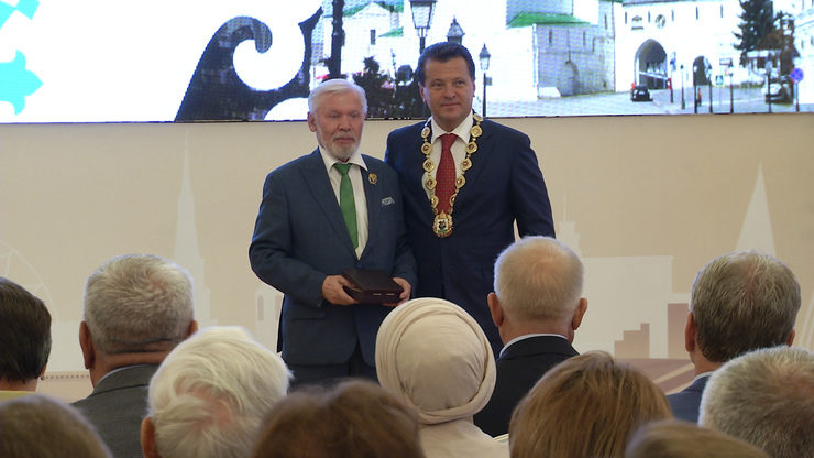 В Ратуше прошла церемония присвоения звания «Почетный гражданин Казани»