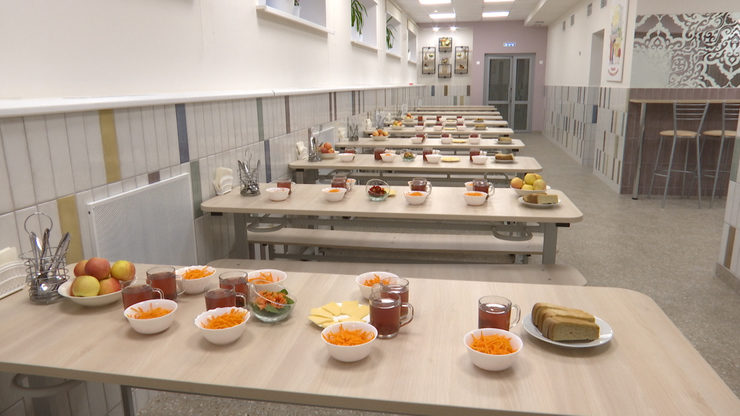 The canteen opens in the format of a school restaurant at gymnasium No.12