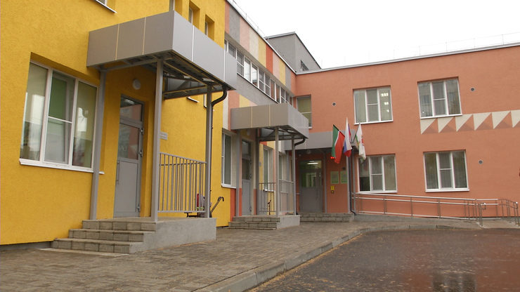 И.Метшин посетил капитально отремонтированную прогимназию №360