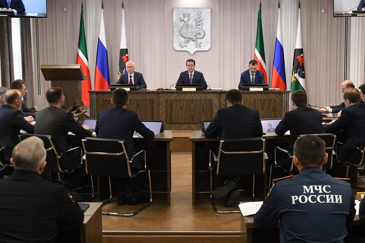 The Mayor of Kazan holds a meeting of the anti-terrorist commission