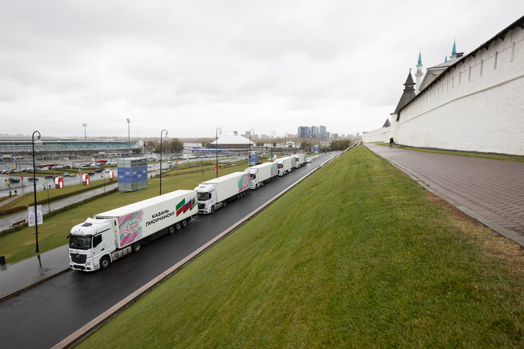 The fourth shipment of humanitarian aid has been sent from Kazan to Lisichansk and Rubezhnoye