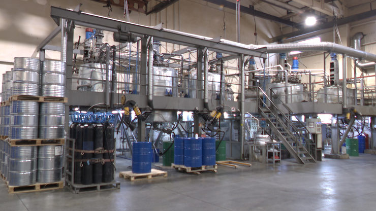 Ильсур Метшин посетил Казанский завод малотоннажной химии